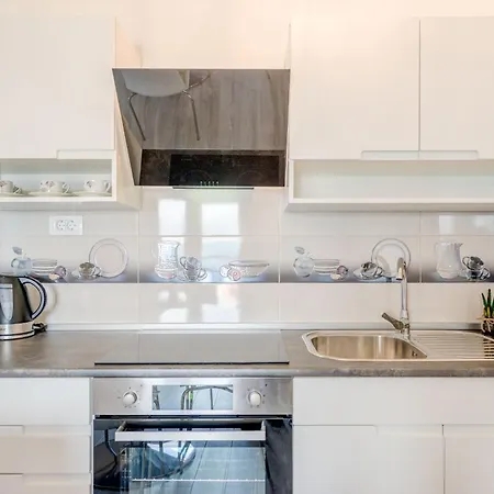 Apartmants Ujevic Traù