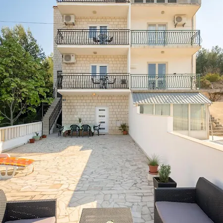 Apartmants Ujevic