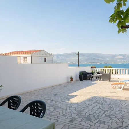 Apartmants Ujevic Apartment Trogir